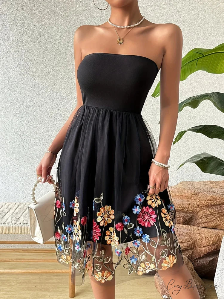 Embroidered Mesh Floral Strapless Vintage Dress Black / XS floraldress-250126