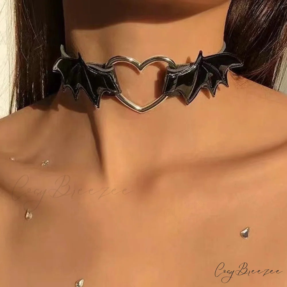 Exaggerated Diamond Heart Necklace INS Style BLACK