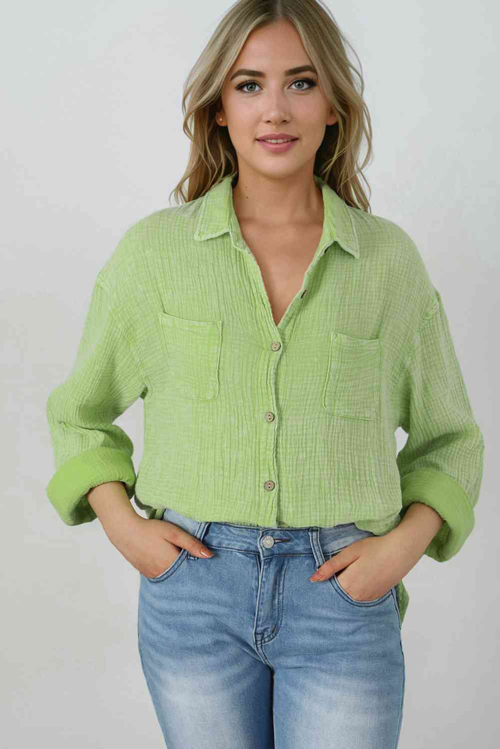 Blouse Textured with Buttons