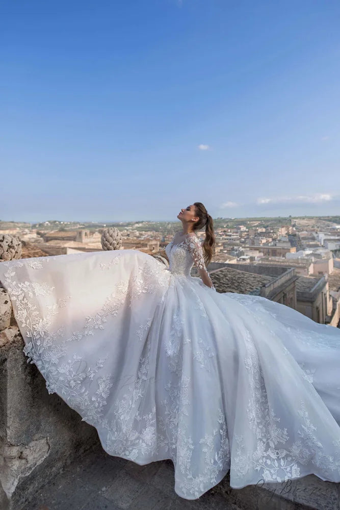 Fairytale Romance Lace Trendy Applique A-line Wedding Dress