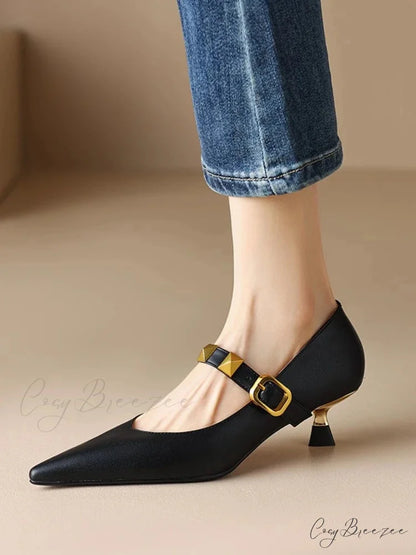 Fashion Fall Pointed Shallow Mouth Rivets Professional Temperament Low Heel Pump Black / 35