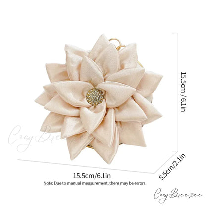 Floral Champagne Tote Beige wristlet-250126