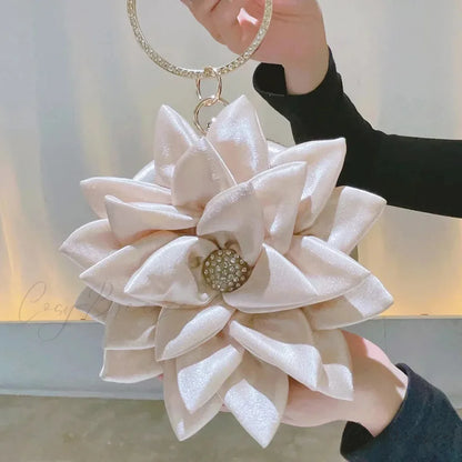 Floral Champagne Tote Beige wristlet-250126
