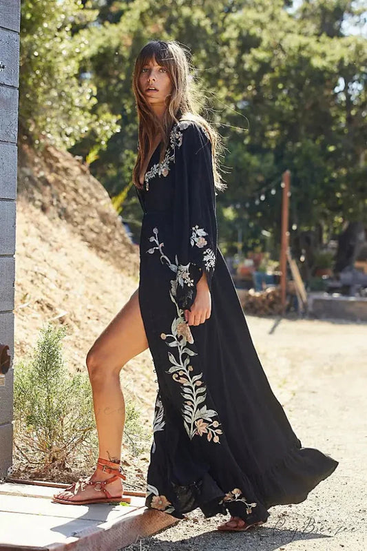 Floral Embroidery Backless Strapless Cotton Boho Dress bohodress-250126