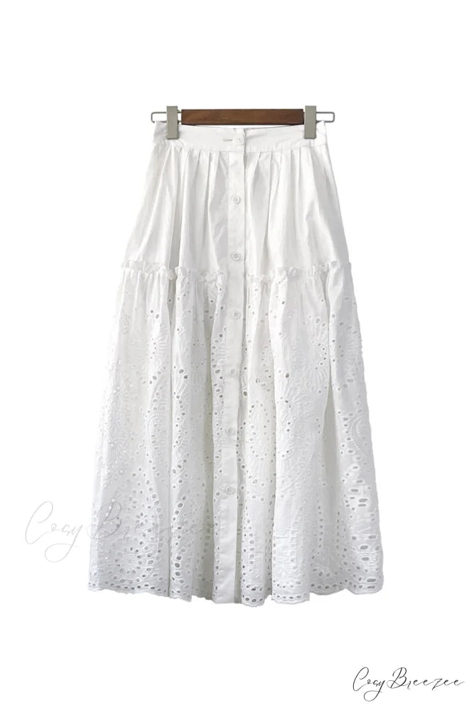 Folded White Lace with Skirt Embroidery