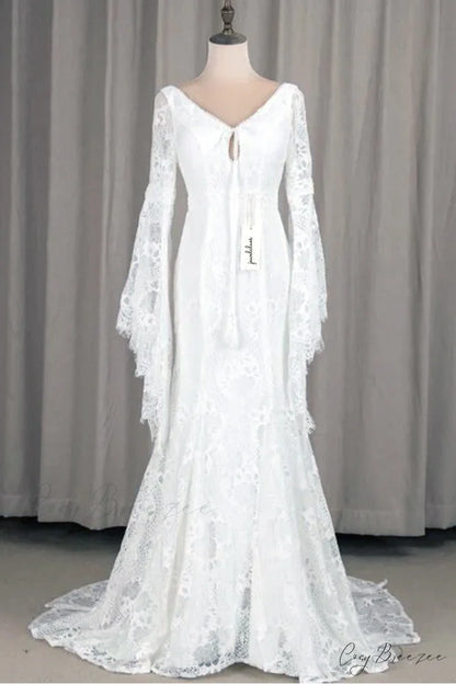Forever Romantic Bohemian Trendy Lace Wedding Dress