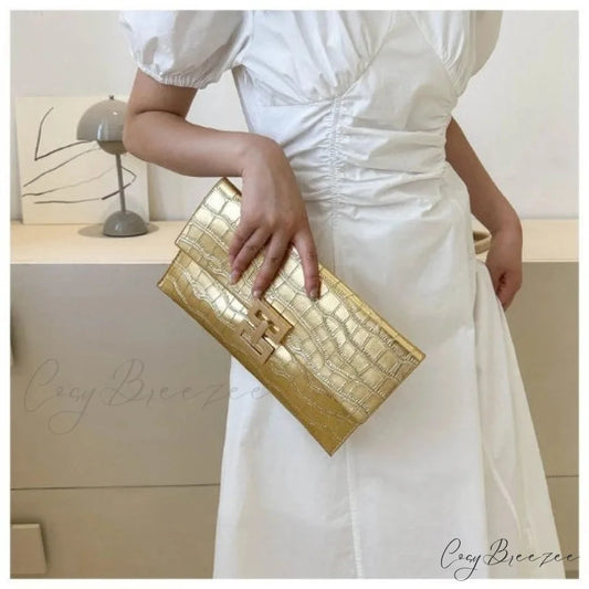 Golden Evening Clutch 29X16cm / Gold wristlet-250126