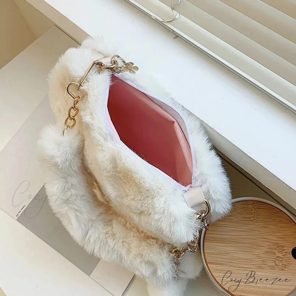 Heart-shaped Faux Fur Plush Small Crossbody Bag handbag-250126