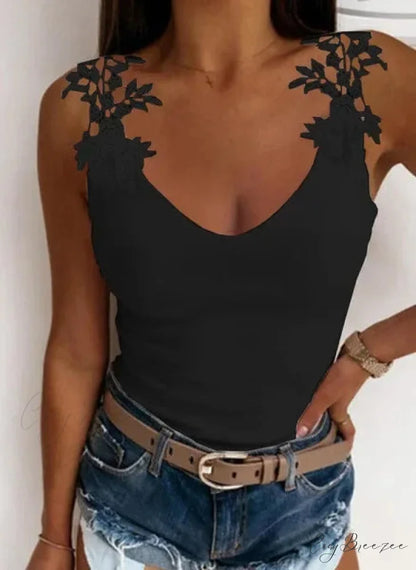 Hollow Lace Petal V-Neck Oversize Casual Slim Fit Tank Top Black / S croptop-250126