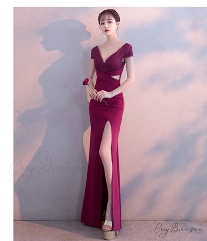 Isabella Formal Stylish High Slit Dress BURGUND / XS
