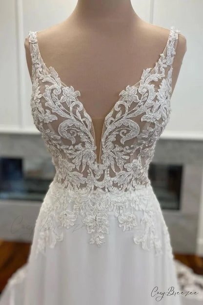 Kelsey Chiffon & Trendy Lace Wedding Dress