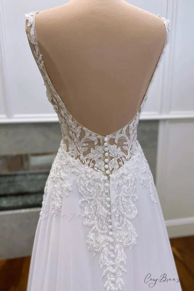 Kelsey Chiffon & Trendy Lace Wedding Dress