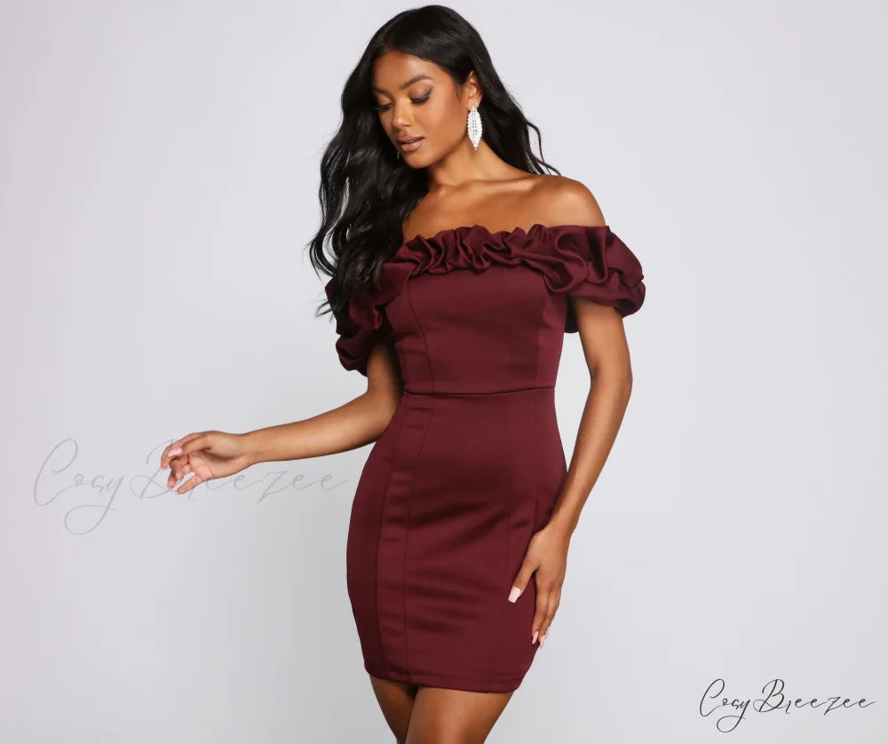 Kiari Formal Off Charming the Shoulder Ruffled Dress BURGUNDY / XS