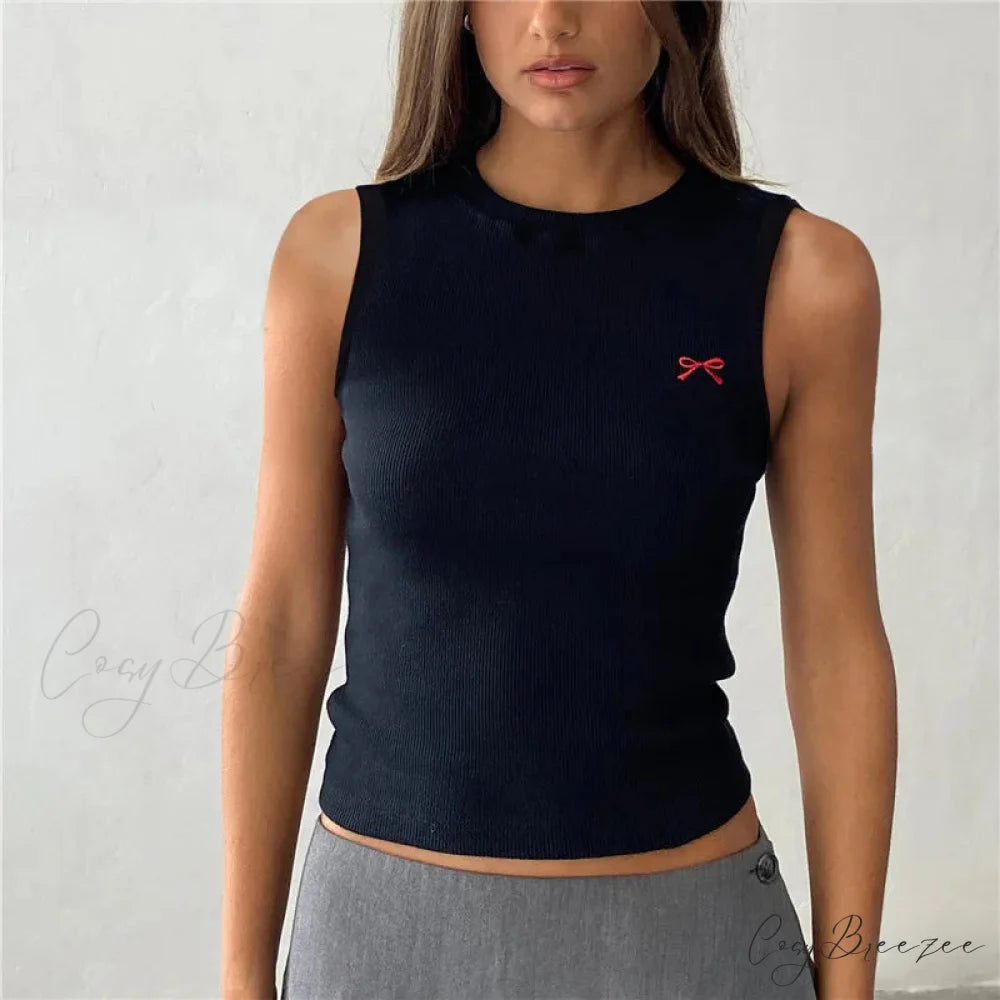 Knit Ribbon Embroidered Crop Top black / S croptop-250223