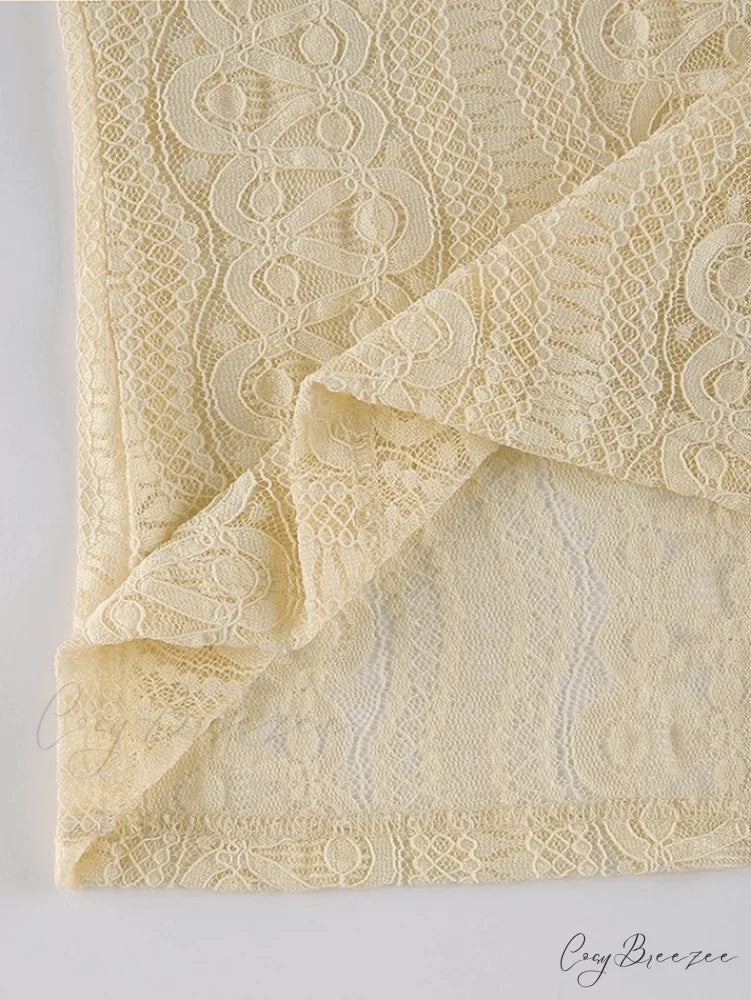 Lace Charming V-Neck Blouse