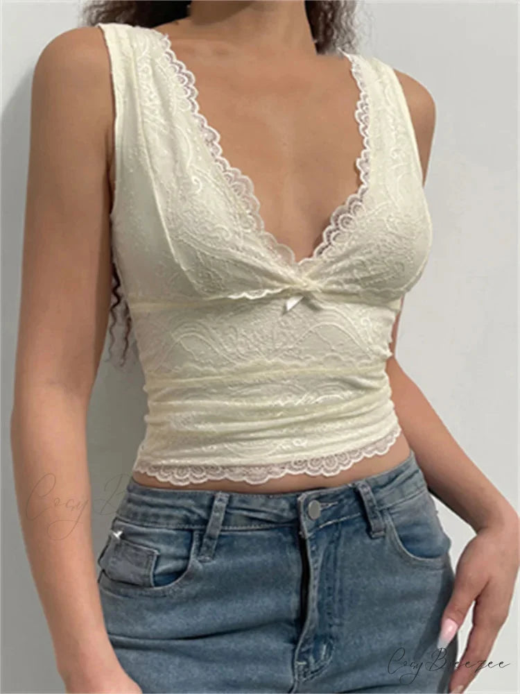 Lace Floral Slim V-neck Solid Tank Crop Top croptop-250126