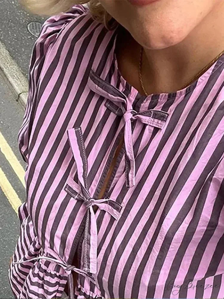 Lace Up Striped O-neck Loose Short Sleeve Crop Top blouse-250126