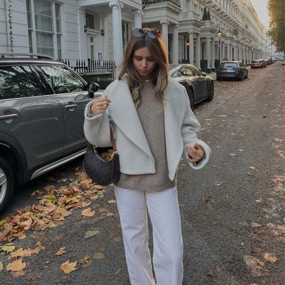 Large Collar Stylish Wool Crop Coat