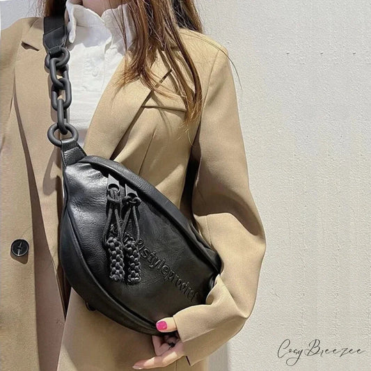 Leather Women’s Chest Crossbody Bag Letters Black / 30x16x7cm crossbody-250126