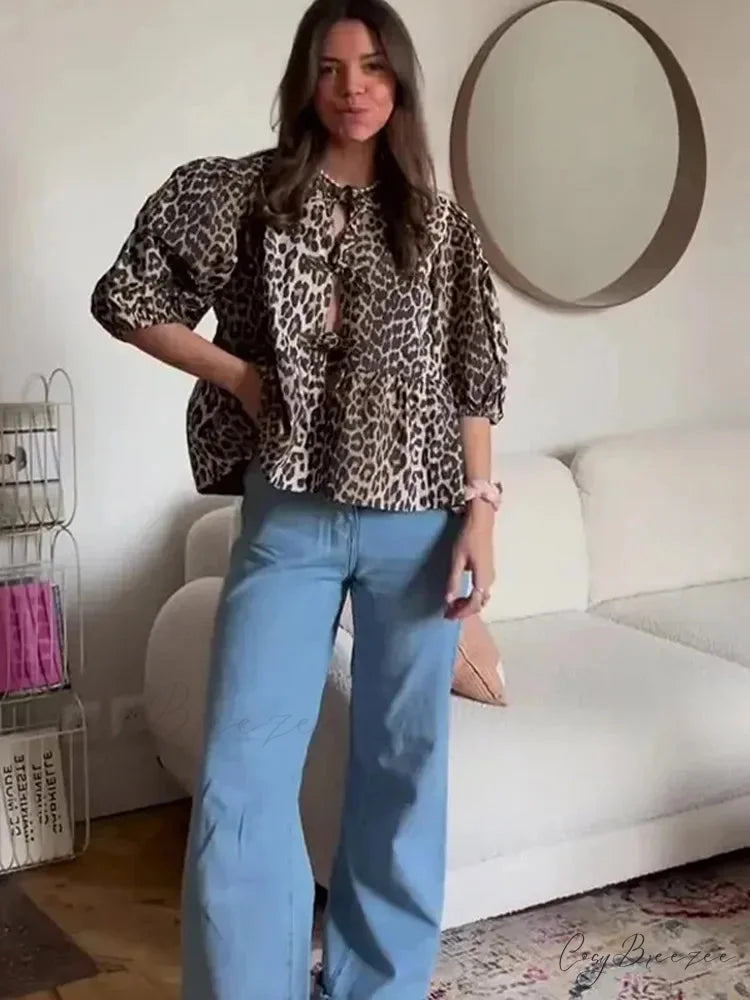 Leopard Print Hollow Out O-neck Short Sleeve Crop Top blouse-250126