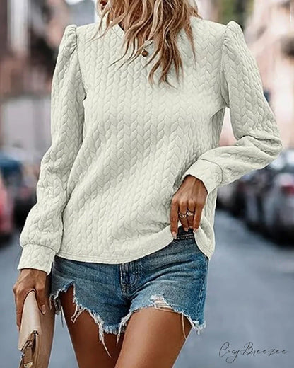 Long-sleeved sweatshirt with round neck