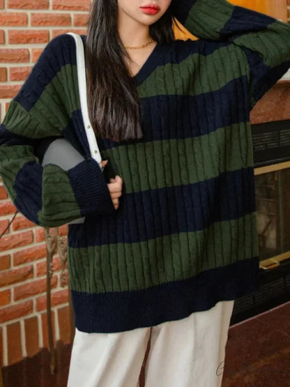 Loose Knit V-neck Vintage Pullover Sweater army green / S swraters-241228