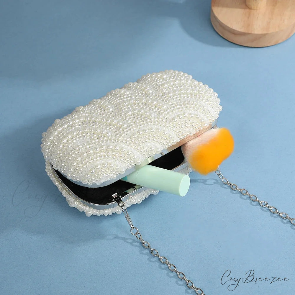 Luxurious Retro Pearl Wave Style Evening Clutch Bag WHITE clutchbag-250126