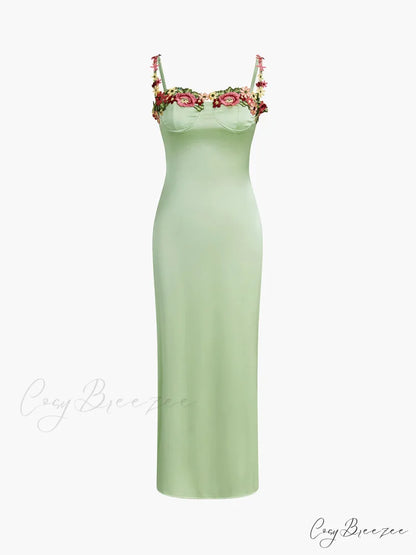 Magnetic Forces Flower Charming Embroidery Maxi Dress Black Green / S