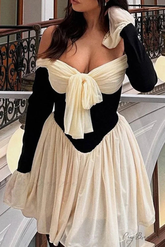 Off Shoulder Corset Dress with Bow White / M