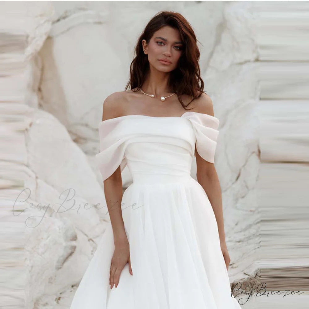Off-Shoulder Princess Wedding Dress off white / XS weddingdress-250223