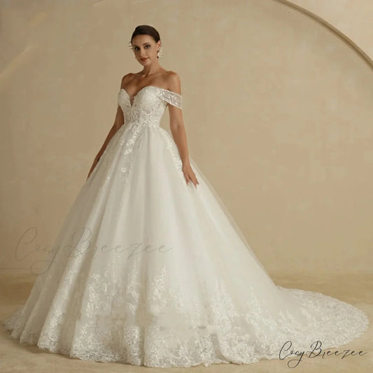 Off-Shoulder Royal Elegance Wedding Dress lvory white / 2 weddingdress-250223