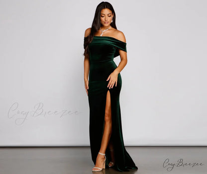 Olivia Formal Velvet Charming Off-The-Shoulder Maxi Dress HUNTER / s