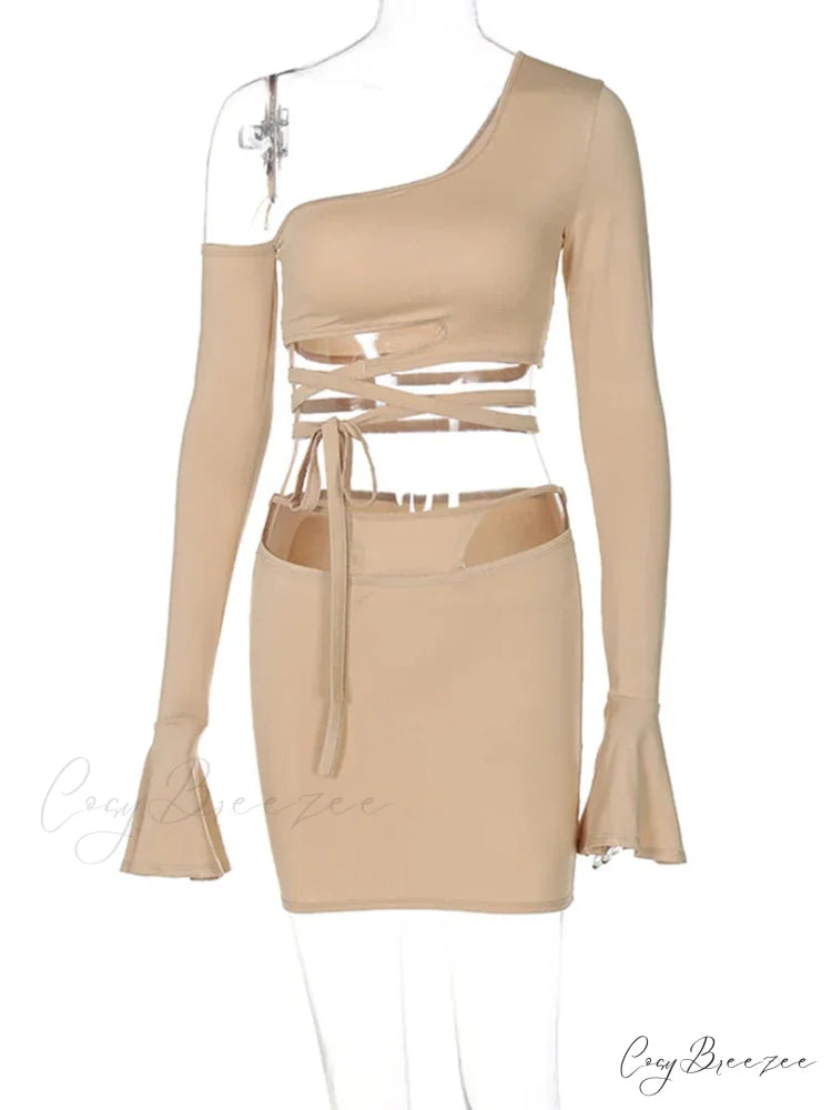 One-Shoulder Flare Sleeve Hollow Out Slim Mini Dress
