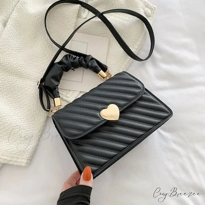 Pleated Fashion Texture Square Messenger Handbag Black handbag-250126