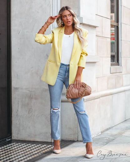 Pocketed Blazer in Lemon