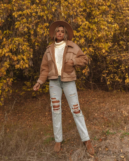 Pocketed Sherpa Jacket - Mocha