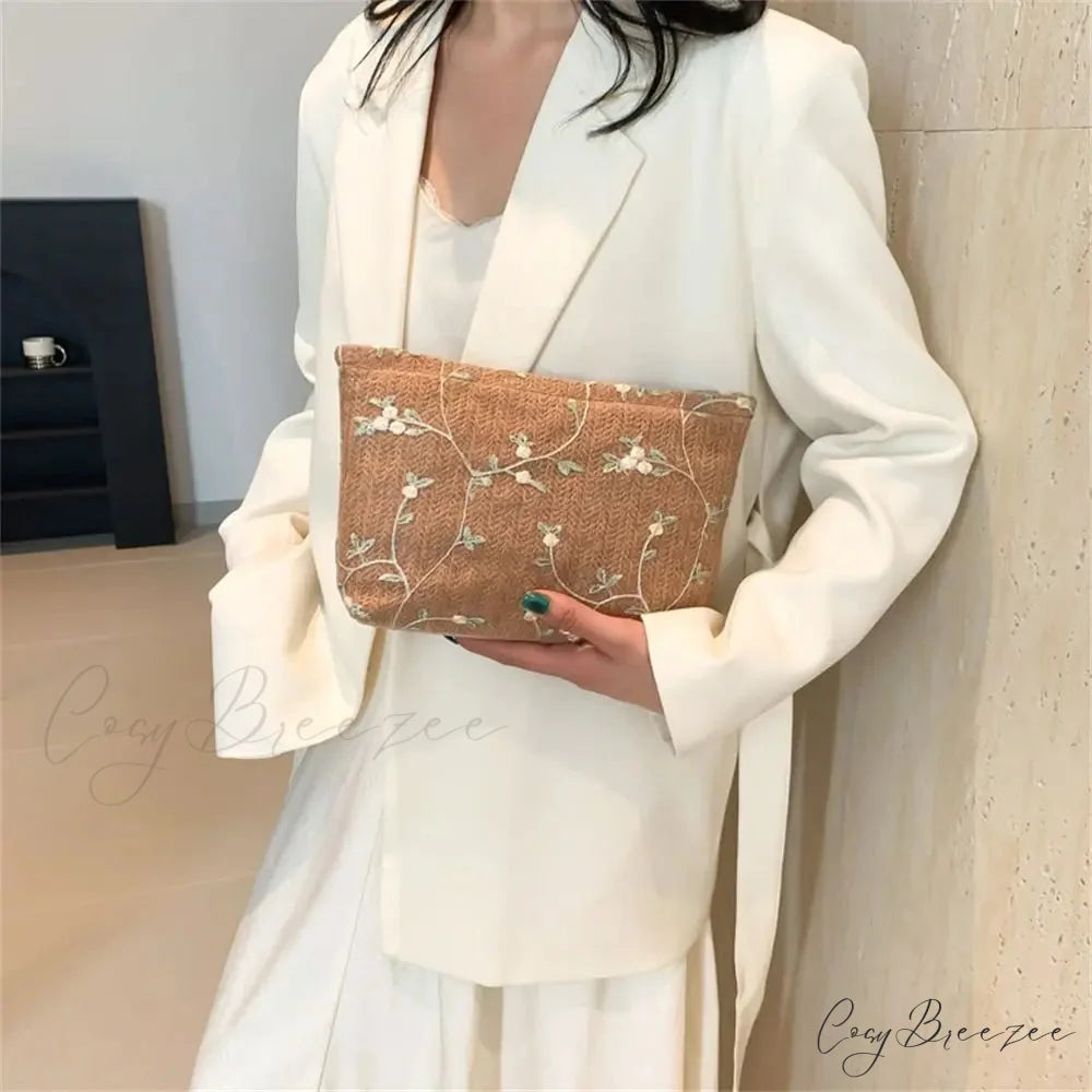 Rattan Handheld Straw Clutch Wristlet wristlet-250126