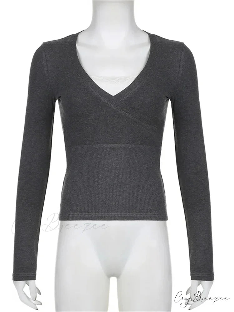 Retro Lace Patchwork Slim FitLong Sleeve V-Neck T-Shirts