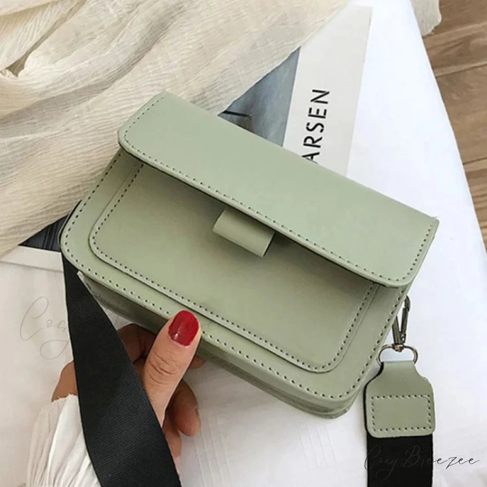 Retro Square Wide Strap Crossbody Bag crossbody-250126