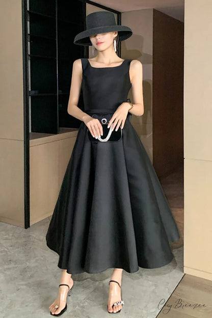 Reva Satin Backless Trendy Bow Midi Dress Black / 2