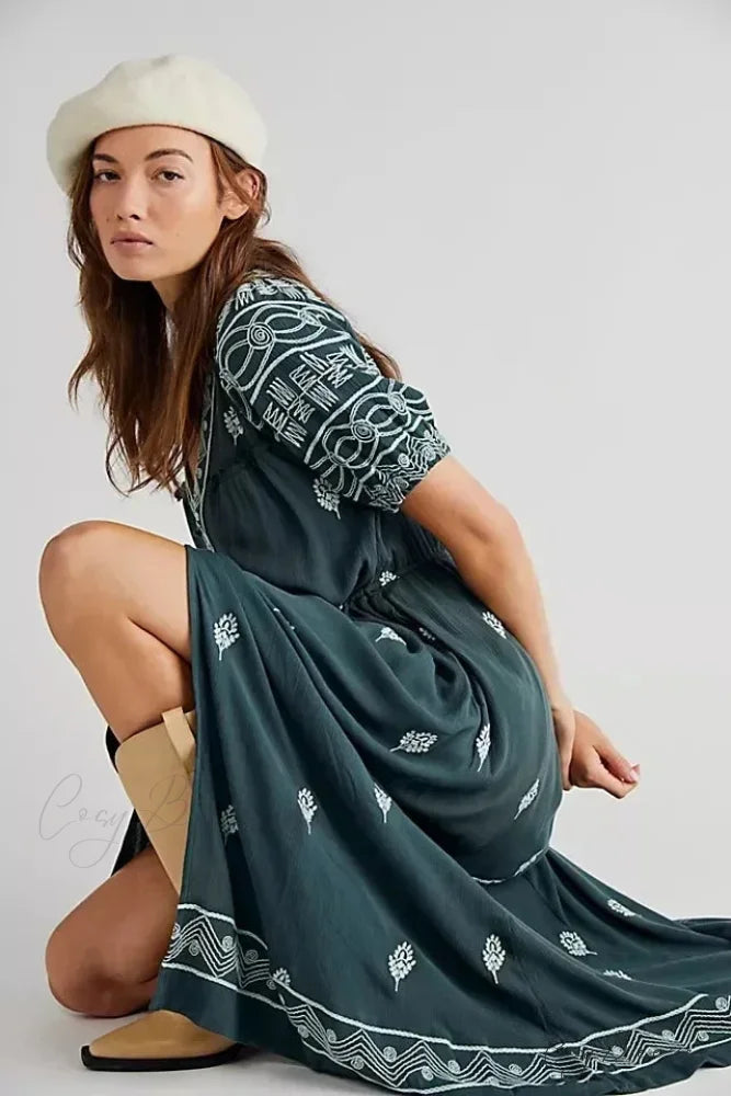 Romantic Floral Embroidery White Cotton Boho Dress bohodress-250126
