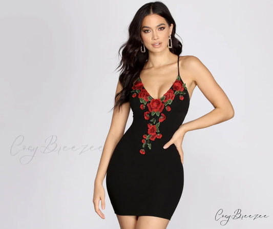 Rose Embroidered Stylish Bodycon Dress BLACK / XS