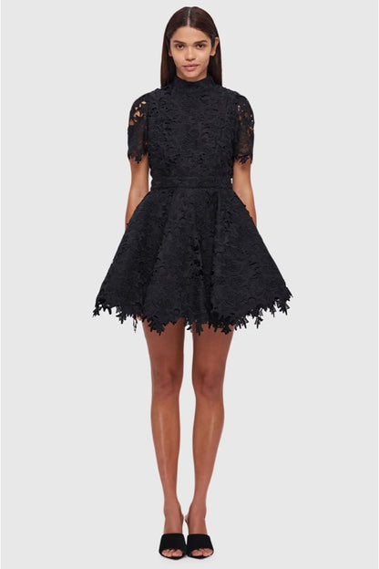 Samira Lace Graceful Mini Dress