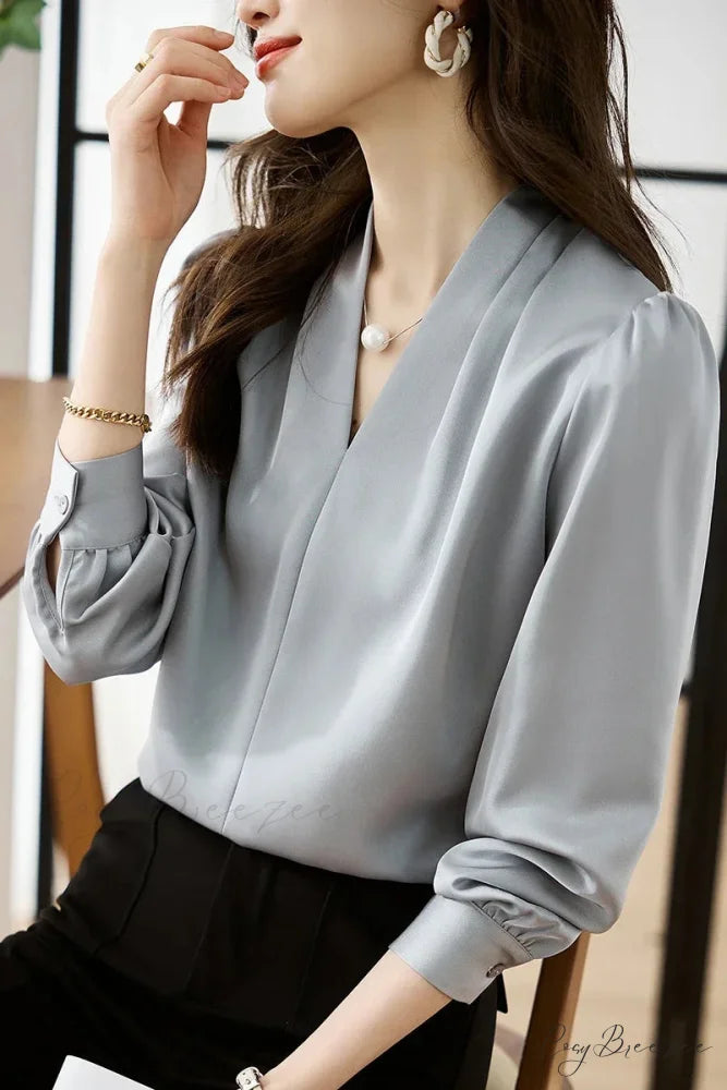 Satin Chiffon V-neck Soft Casual Crop Top for Office Gray / S blouse-250126