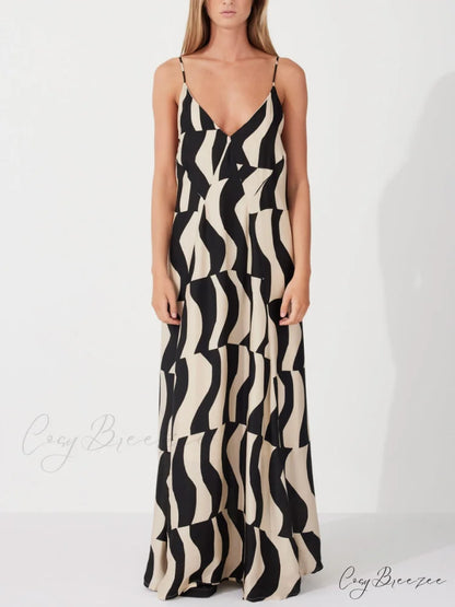 Scooped Back Relaxed Charming Fit Style Maxi Dress Black / S