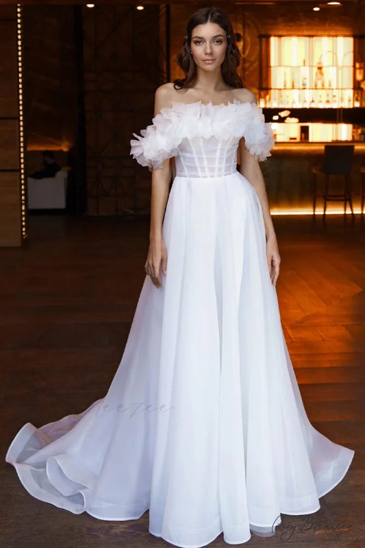 Sedona 3D Floral Trendy Strapless Wedding Dress White / 2