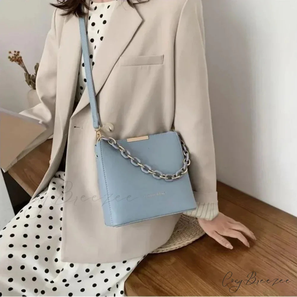 Senior Leather Chain Bucket Shoulder Crossbody crossbody-250126