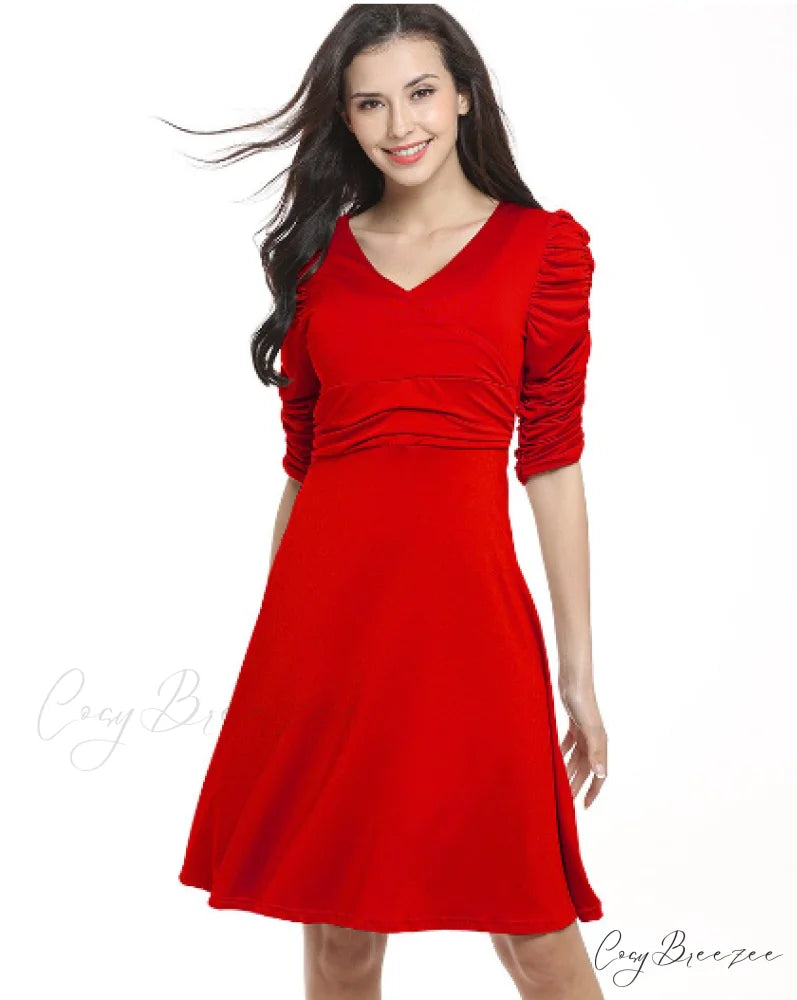 Sexy V-neck Pleated Short-sleeved Solid Color Dress S / BLACK