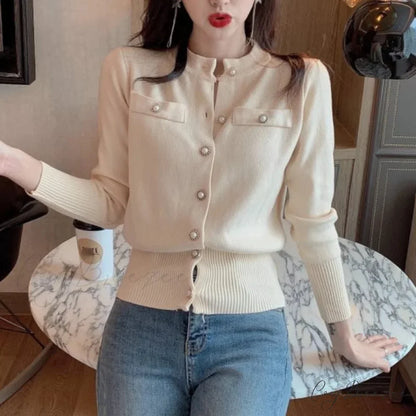 Short Slim Single Breasted Knit Cardigan Beige / One Size