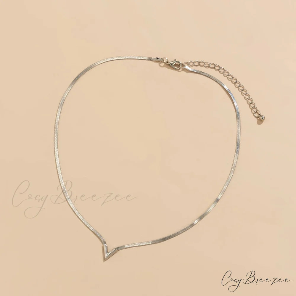 Simple Men’s Jewelry Creative V-shaped Necklace
